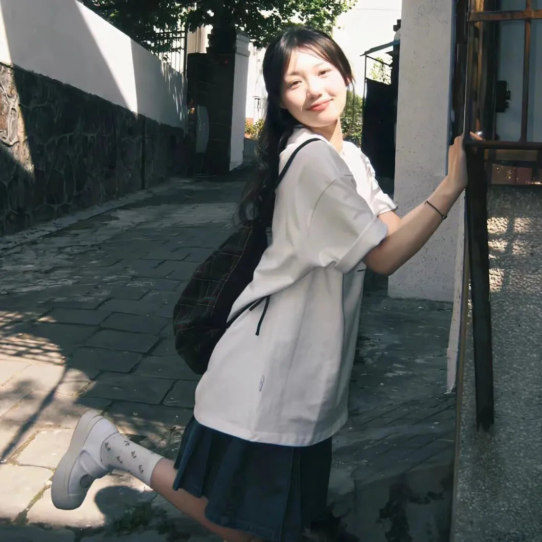 霸凌尸校